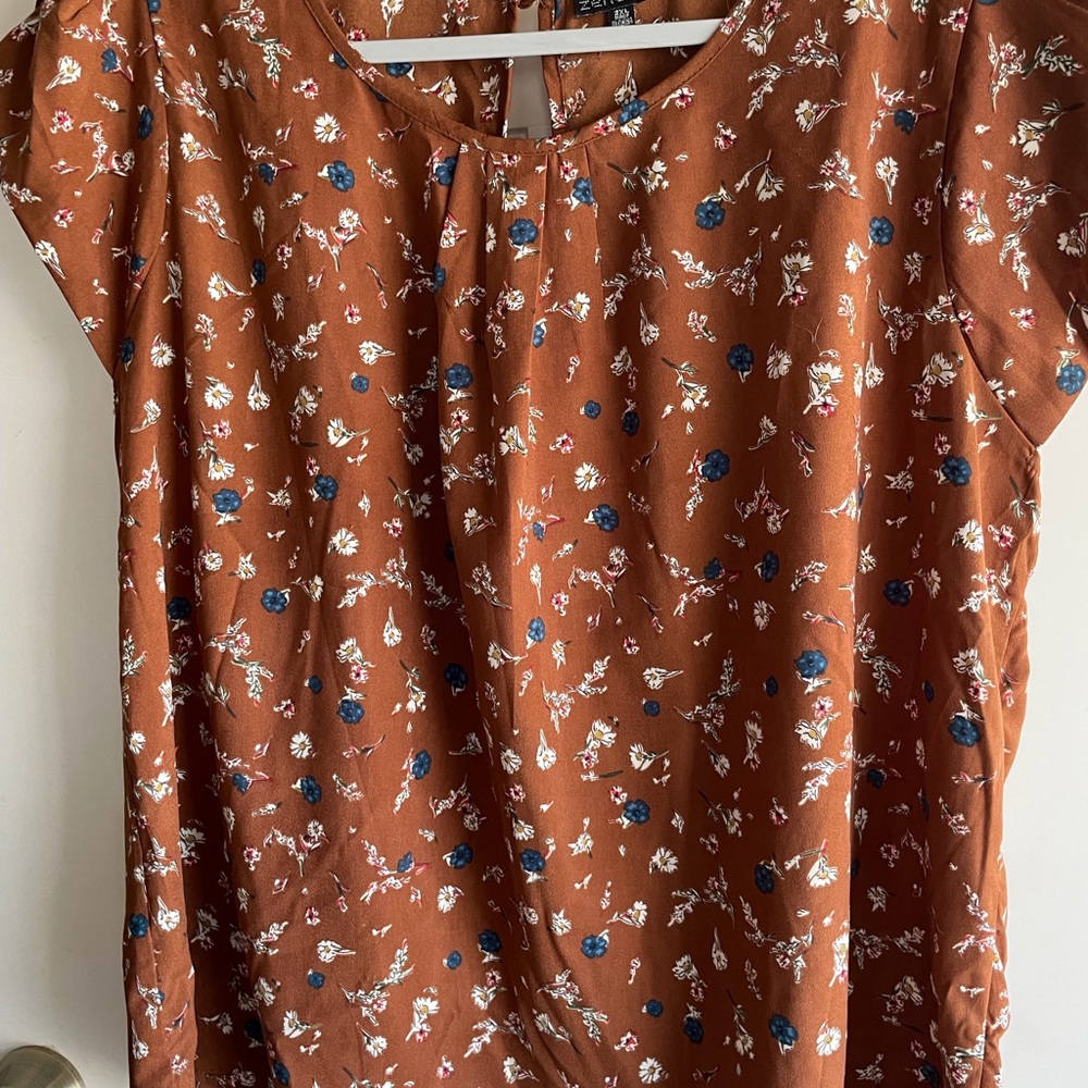Zenobia - Women’s Blouse - 2XL